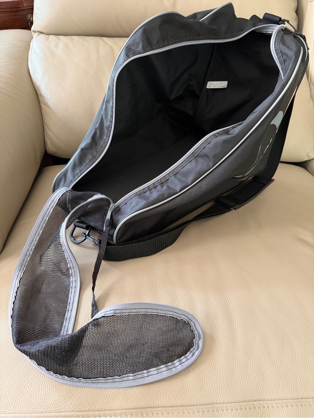 Vtg ROLLERBLADE Original black skate bag zippered w removable adjustable strap - Picture 8 of 16